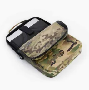 Optimize the title of this e-commerce product and return it to English, requiring modifiers.

Multicam Laptop Case with Halite Carapace for Maximum Protection